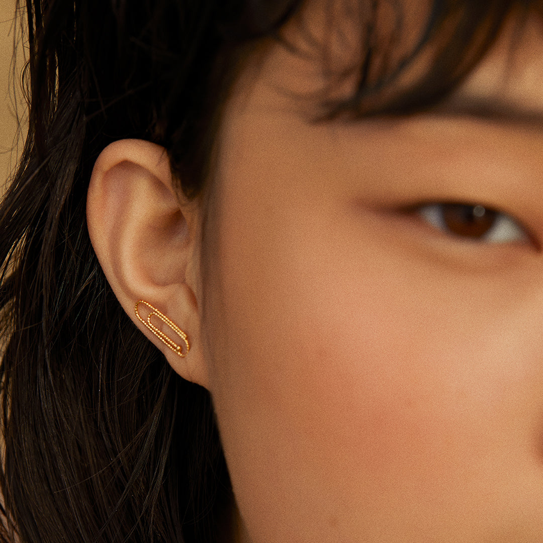 Ear climbers Jane