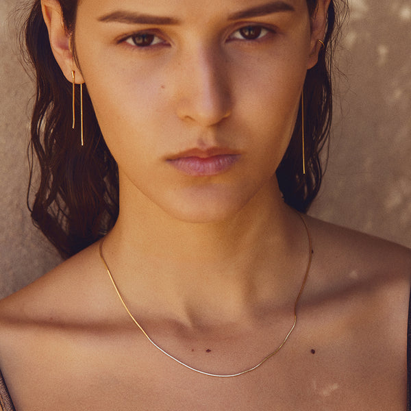 dessous d'oreilles éternelle